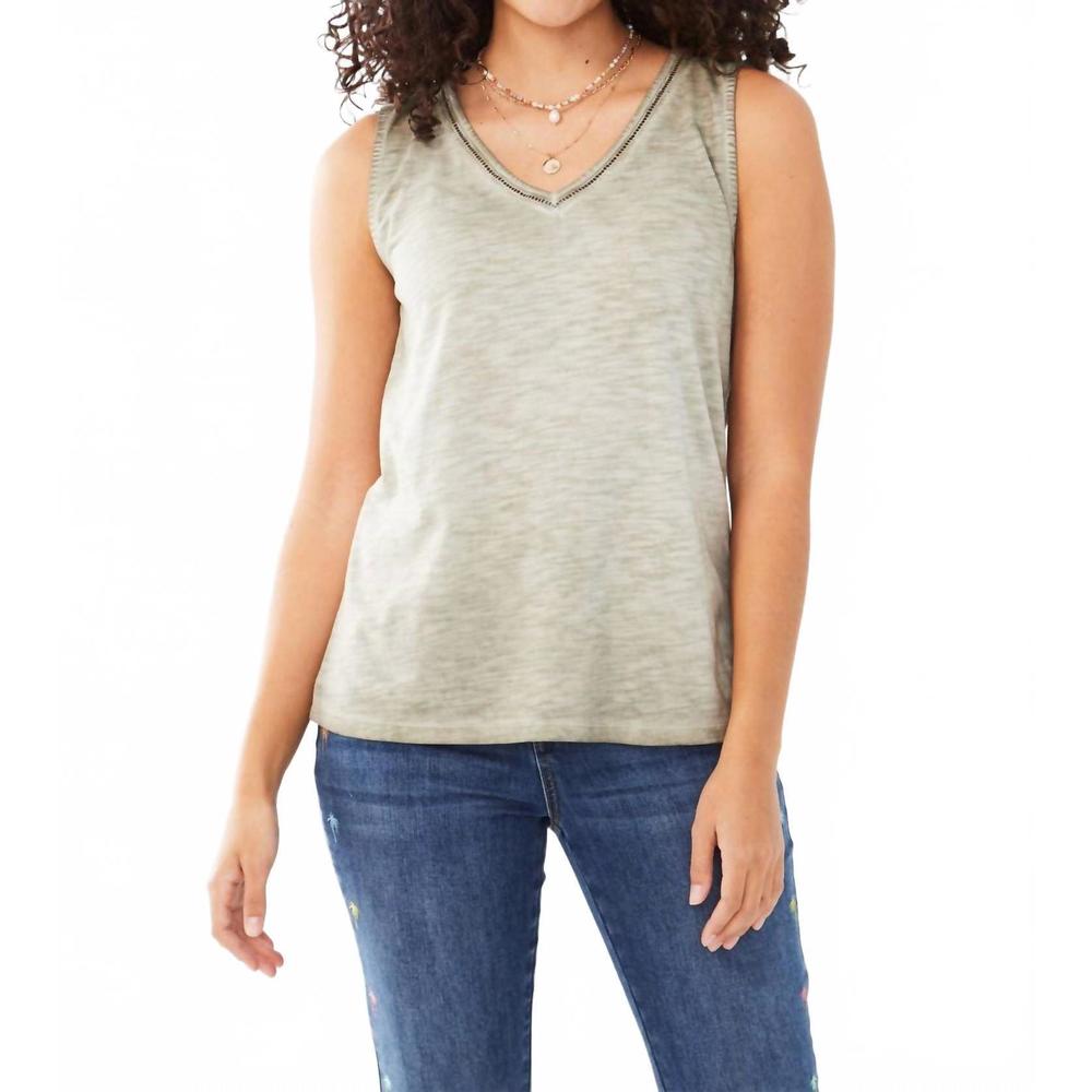 NEW FDJ sleeveless v-neck jersey top in pistachio